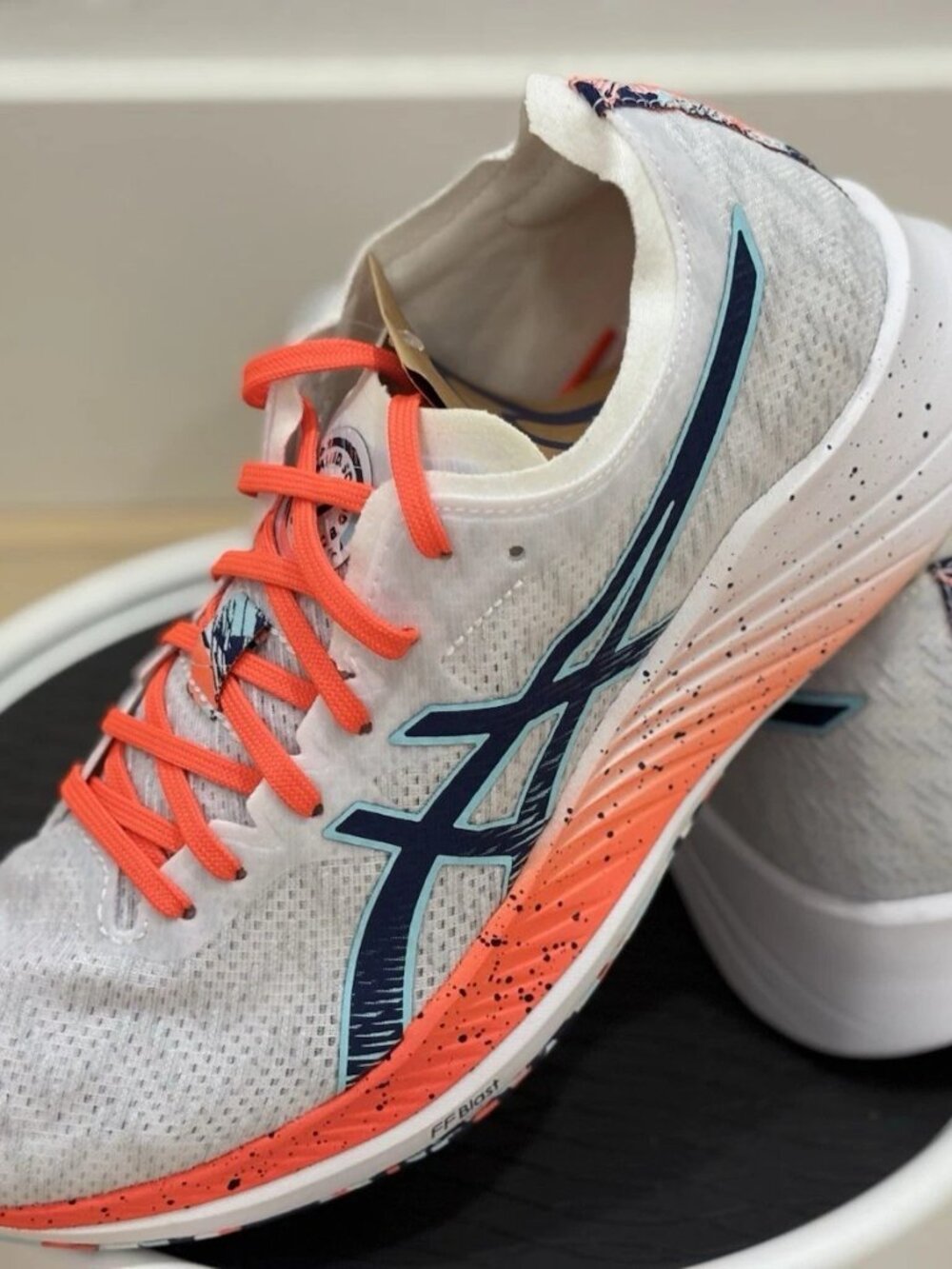 ASICS Magic Speed Running Shoes, W10.5/M8.5, Gym, Workout, Trainer, Sneaker